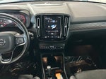 2021 XC40 Thumbnail 10
