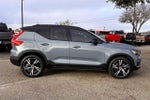 2022 XC40 Thumbnail 5