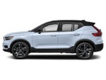 2020 XC40 Thumbnail 2