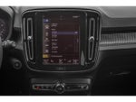 2020 XC40 Thumbnail 10