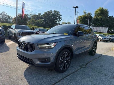 Photo of a 2021 Volvo XC40 AWD T5 R-Design 4DR SUV for sale