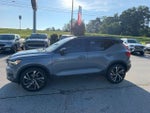 2021 XC40 Thumbnail 2
