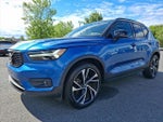 2020 XC40 Thumbnail 3