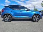 2020 XC40 Thumbnail 7