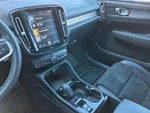 2020 XC40 Thumbnail 24