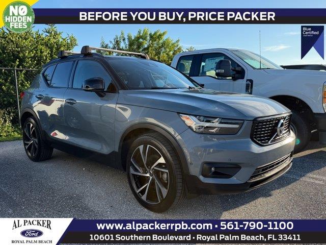 2021 Volvo XC40 - $22,900