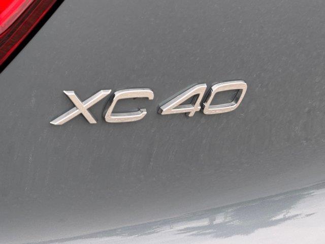 2021 Volvo XC40 - $21,000