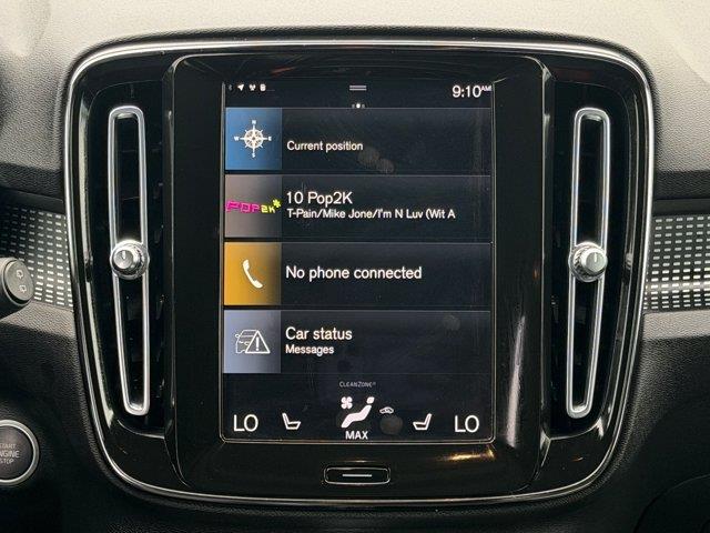 2021 Volvo XC40 - $21,000