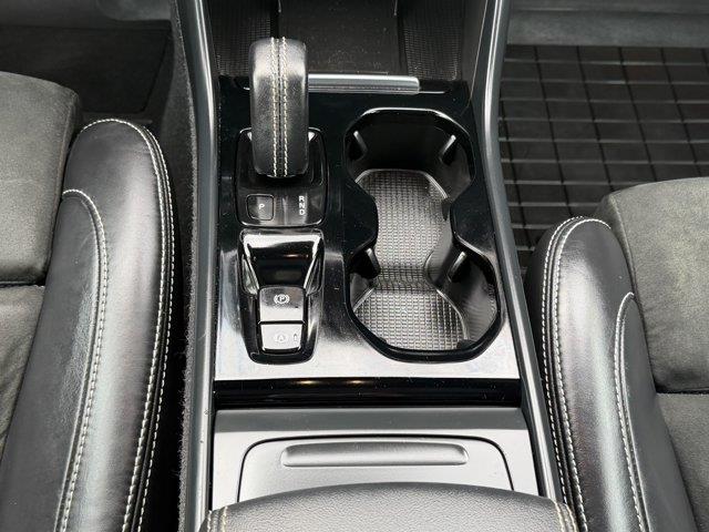 2021 Volvo XC40 - $21,000