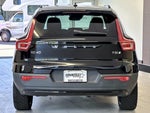 2022 XC40 Thumbnail 5