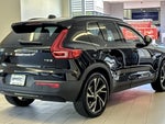 2022 XC40 Thumbnail 4