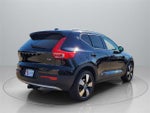 2019 XC40 Thumbnail 8