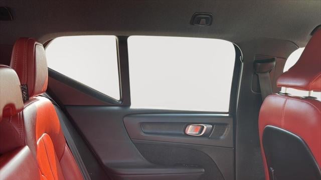 2019 Volvo XC40 T5 Momentum