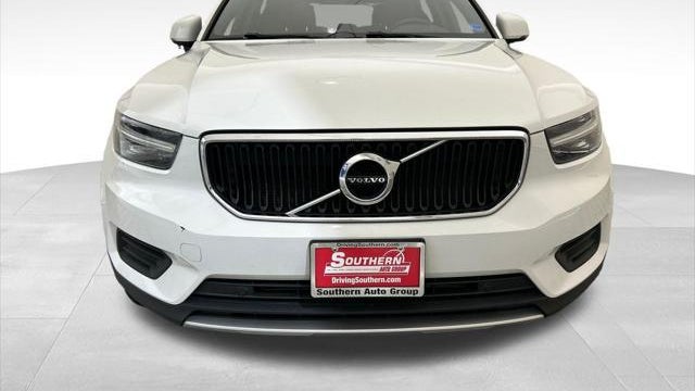 2019 Volvo XC40 T5 Momentum