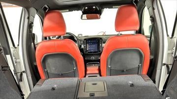 2019 Volvo XC40 T5 Momentum