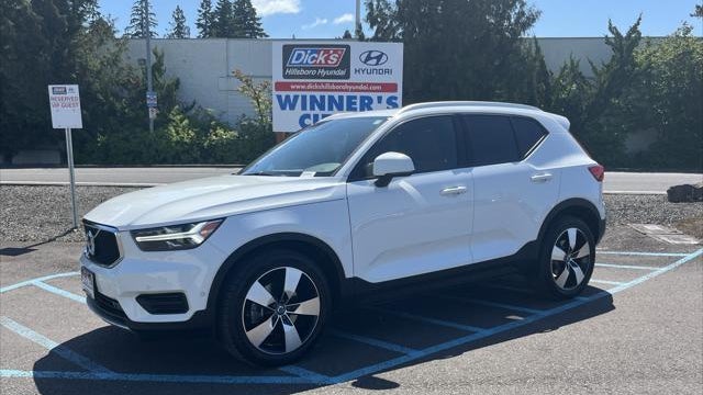 Preowned 2019 Volvo XC40 T5 Momentum for Sale