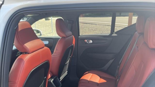 2019 Volvo XC40 T5 Momentum