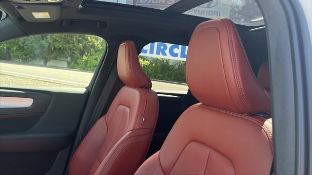 2019 Volvo XC40 T5 Momentum