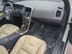 2015 XC60 Thumbnail 33