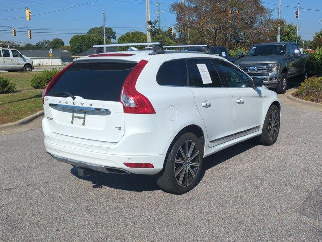 2015 Volvo XC60 - $8,995