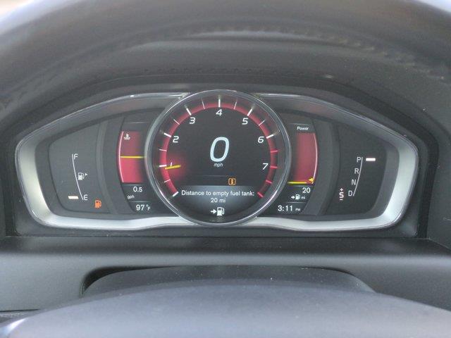 2015 Volvo XC60 - $8,995