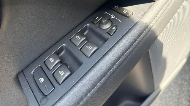 2015 Volvo XC70 T5 Drive-E Platinum