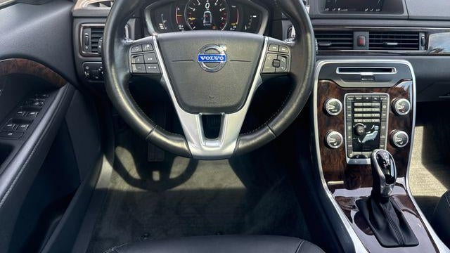 2015 Volvo XC70 T5 Drive-E Platinum