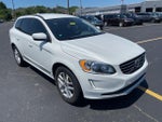 2017 XC60 Thumbnail 3