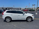 2017 XC60 Thumbnail 4