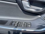 2017 XC60 Thumbnail 16