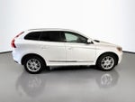 2016 XC60 Thumbnail 8