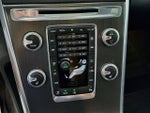 2016 XC60 Thumbnail 16