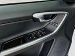 2016 XC60 Thumbnail 18