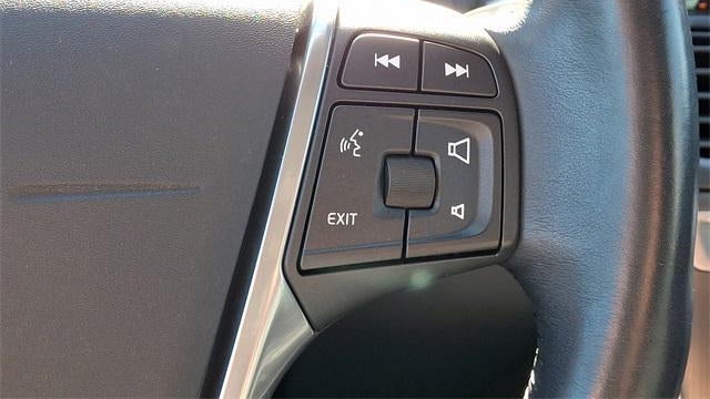 2016 Volvo XC60 T5 Drive-E Premier