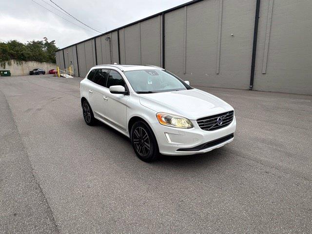 2016 Volvo XC60