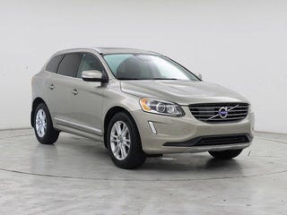 2016 Volvo XC60 with Seashell Metallic Exterior