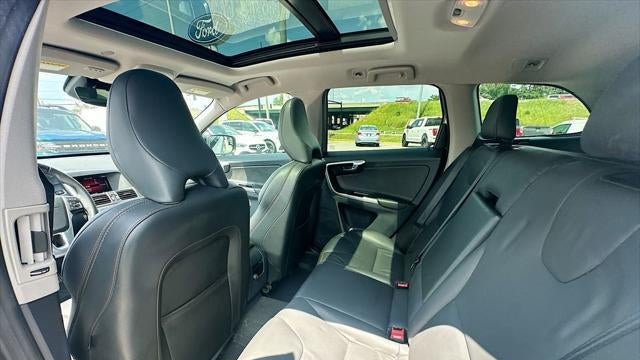 2017 Volvo XC60 T5 Dynamic