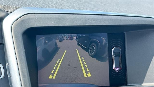 2017 Volvo XC60 T5 Dynamic