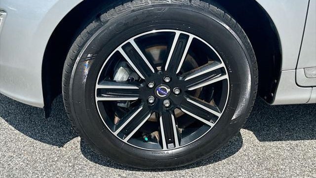 2017 Volvo XC60 T5 Dynamic