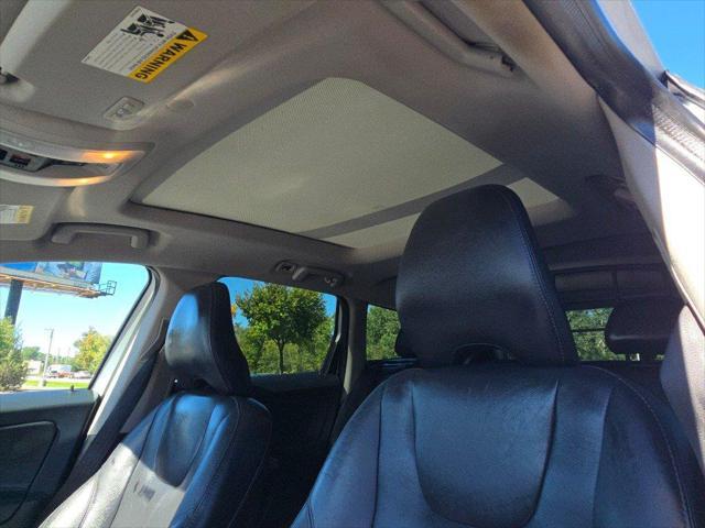2017 Volvo XC60 - $13,996