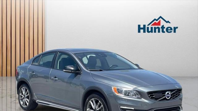 Preowned 2018 Volvo S60 Cross Country T5 Platinum for Sale