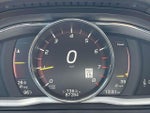 2018 S60 Cross Country Thumbnail 16