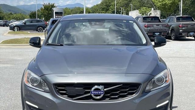 2018 Volvo S60 Cross Country T5 Platinum