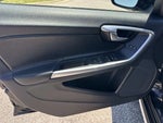 2018 V60 Cross Country Thumbnail 19