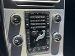 2018 V60 Cross Country Thumbnail 24
