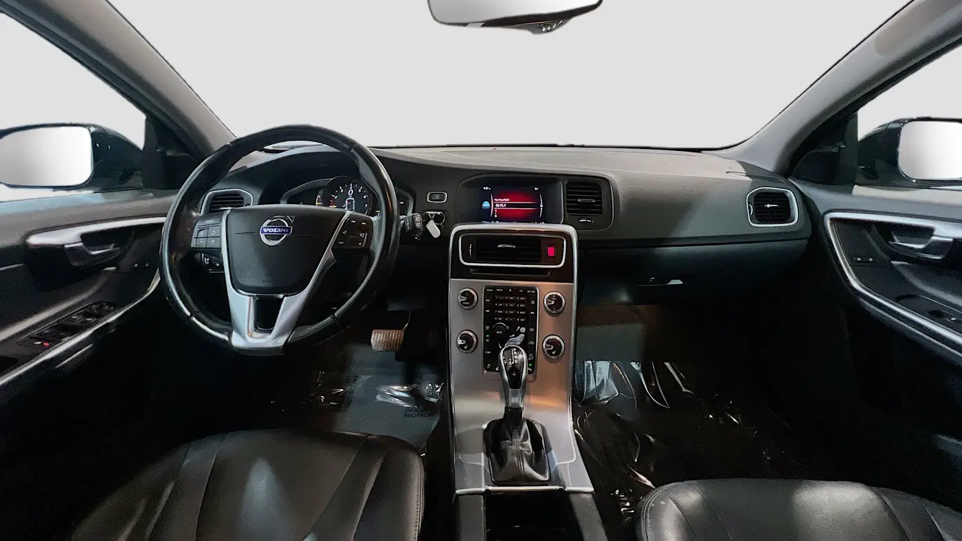 2018 Volvo V60 Cross Country T5 Premier