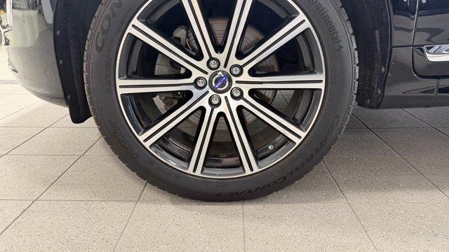 2015 Volvo XC60 T6 Drive-E Platinum