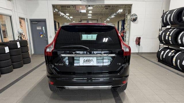 2015 Volvo XC60 T6 Drive-E Platinum