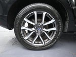 2017 XC60 Thumbnail 33