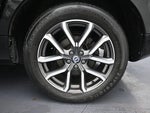 2017 XC60 Thumbnail 34